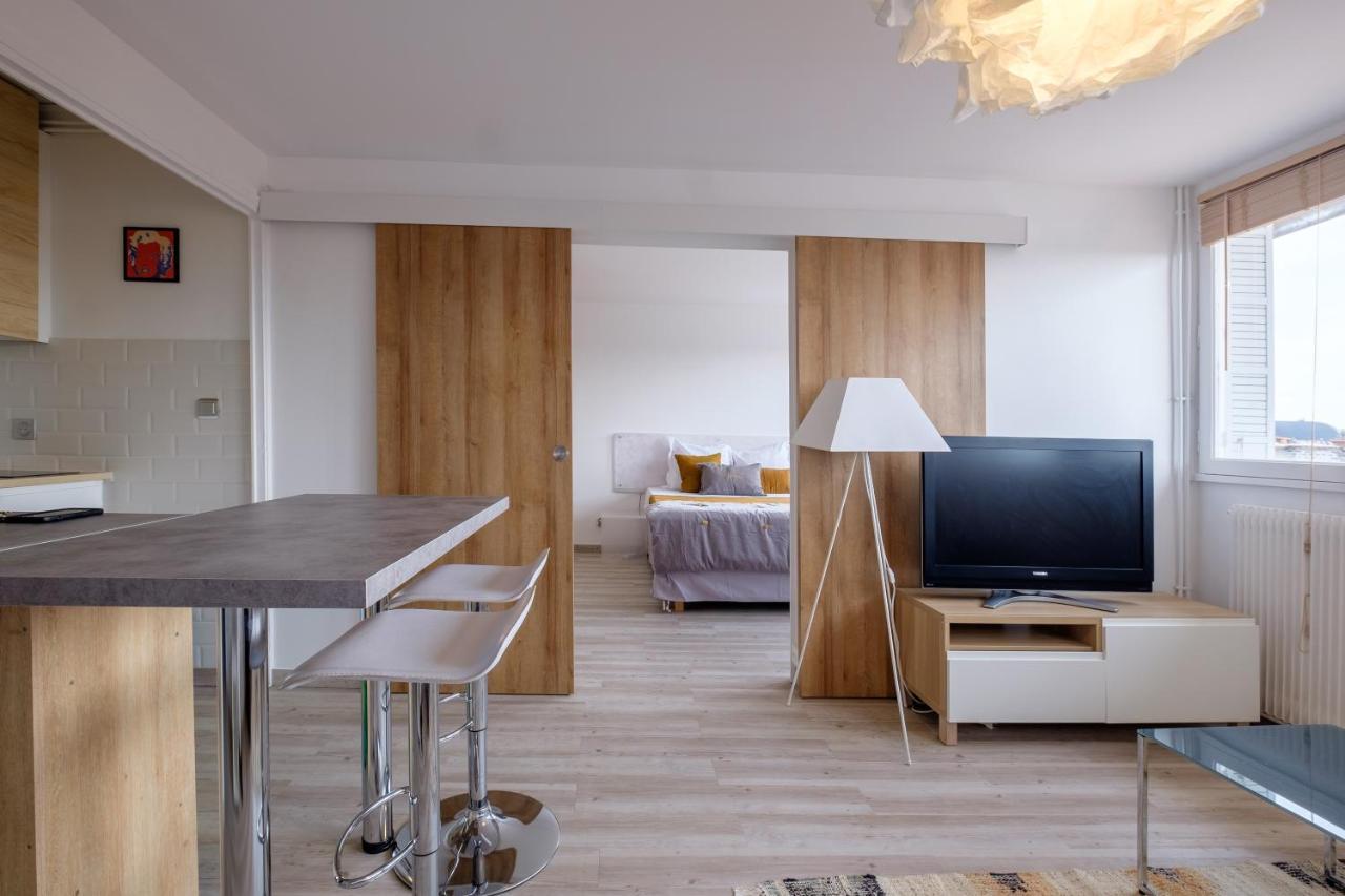 Honore Suite Saint Antoine Ліон Екстер'єр фото