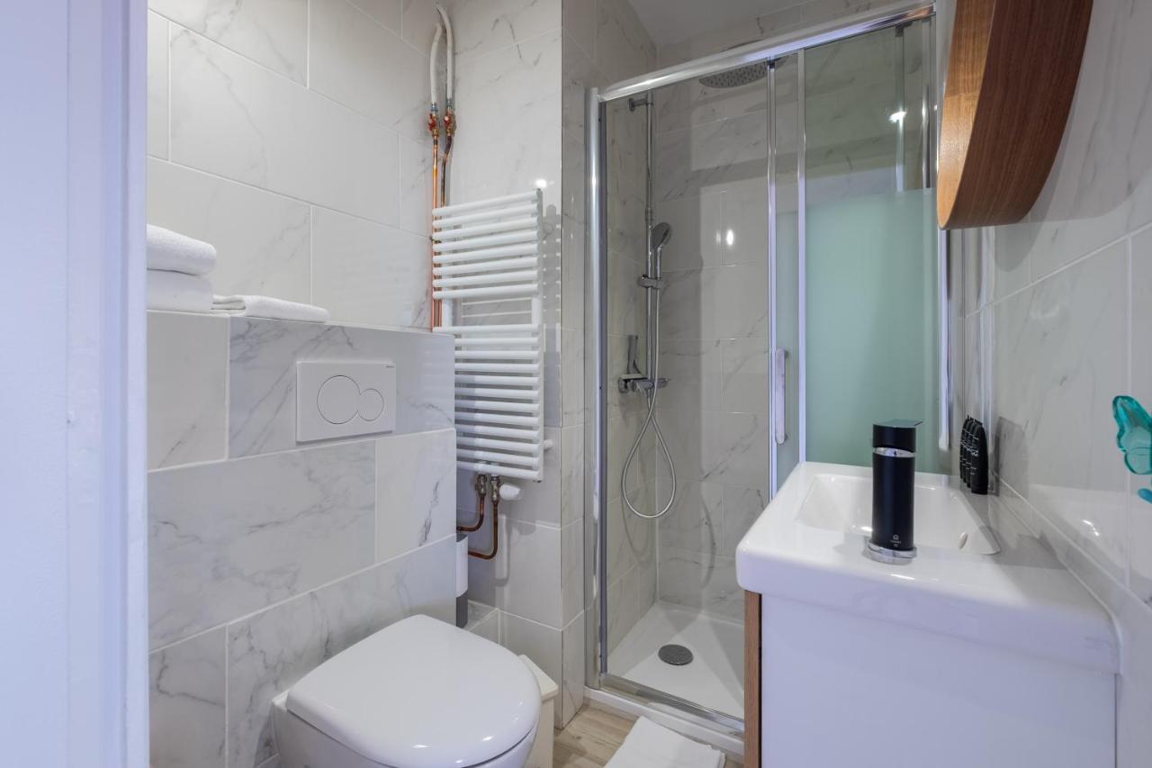 Honore Suite Saint Antoine Ліон Екстер'єр фото